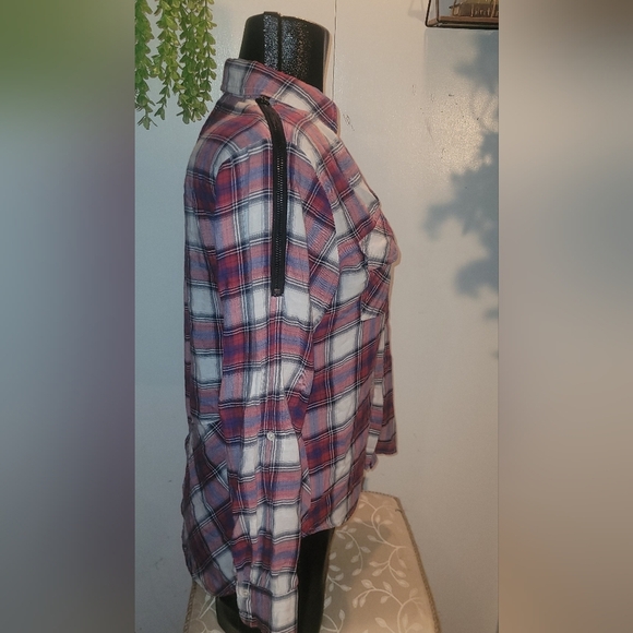Sam Edelman Red and White Plaid Button Up Shirt S - Picture 5 of 8